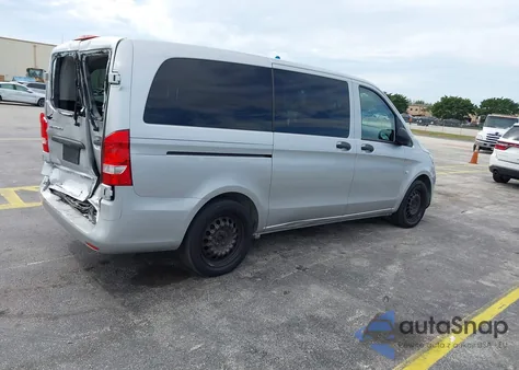 2018 Mercedes-Benz Metris z USA, uszkodzony, nr VIN WD4PG2EE9J3494469